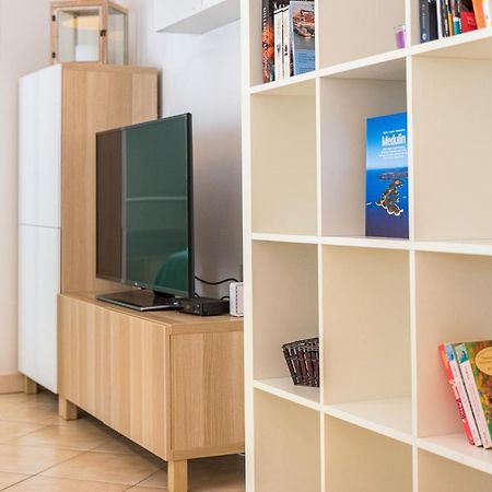 Appartamento Cubo Pola Esterno foto